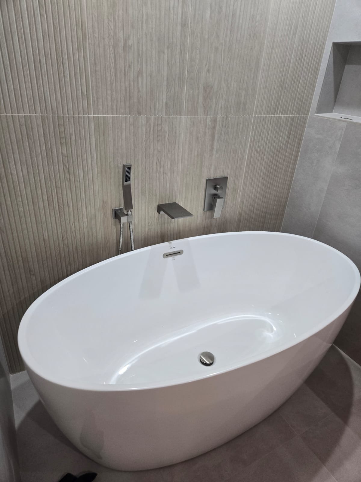 Material Selection and Fluted Tile Design by Ararat Builders Corp